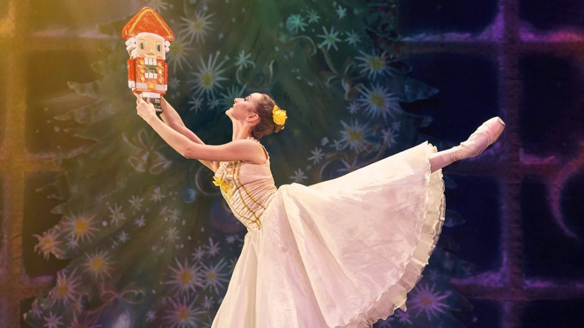 Балет Щелкунчик. Танец Феи Драже. Петр Ильич Чайковский . смотреть онлайн