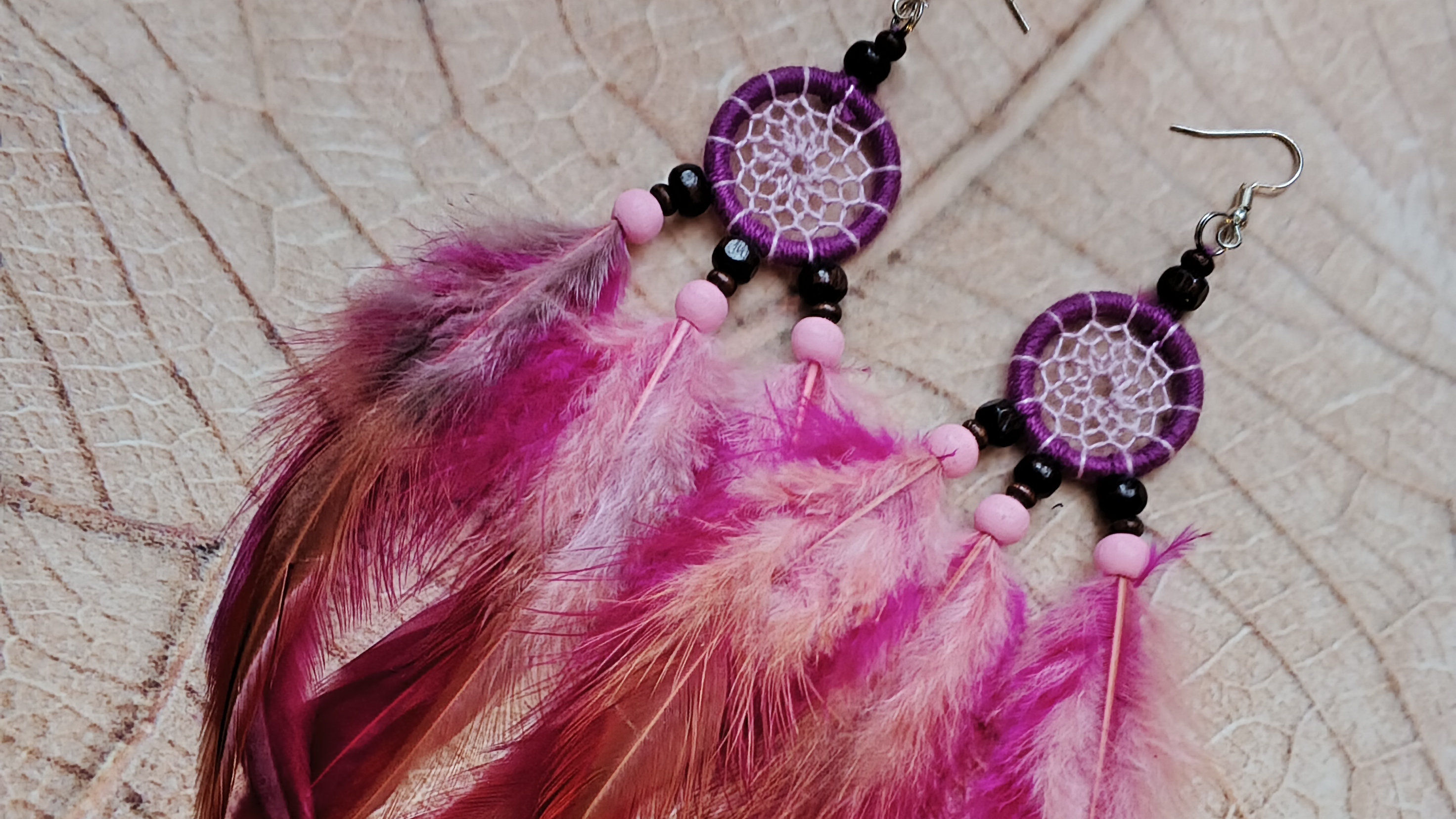 Серьги ловцы снов розовые