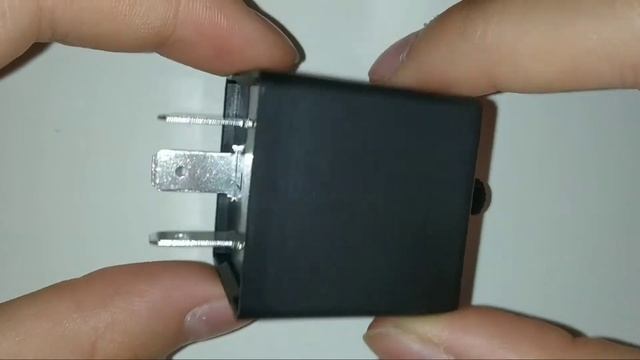 Регулируемое реле указателей поворота для светодиодных ламп FLL002-1 (CF13) прерыватель поворотников смотреть онлайн