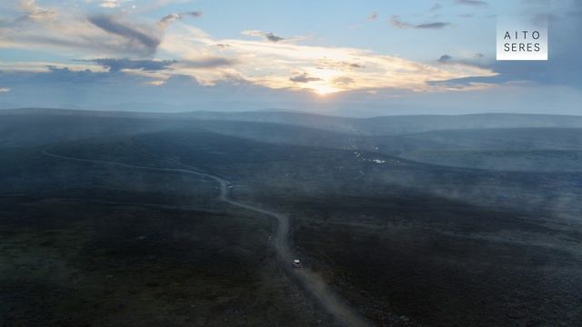 AITO SERES M7 - премиальный гибридный внедорожник.