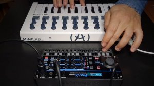 Behringer Pro VS Mini: "VERSUS" soundset (32 new patches)