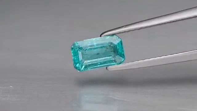 1.02 Ct Natural Paraiba-Color Neon Blue-Green Apatite Octagon Gemstone смотреть онлайн