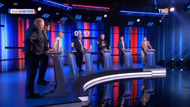 Жириновский теряет брюки