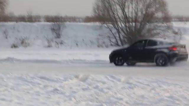 Приехали на озеро, настройка техники 2 смотреть онлайн