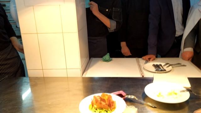 ЛЮДИ НА КУХНЕ / ЧАСТЬ 4 смотреть онлайн