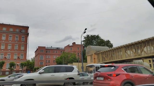 Деньги давят, ты мокрое место смотреть онлайн