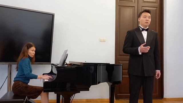 Г. Гендель, ария ''Dignare'' -поёт Ван Синьюй, концертмейстер Виргиния Путилина.