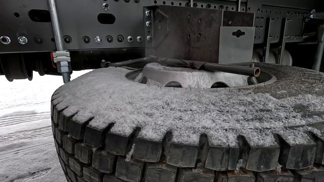 2024 SITRAK C7H 480 С КМУ. Обзор (интерьер, экстерьер, двигатель).