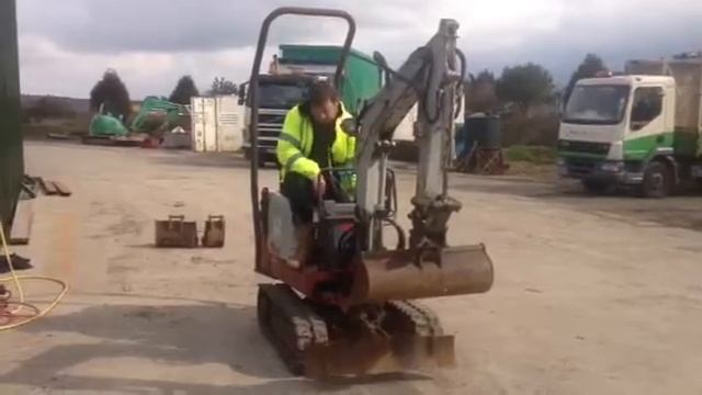Takeuchi micro digger for sale смотреть онлайн