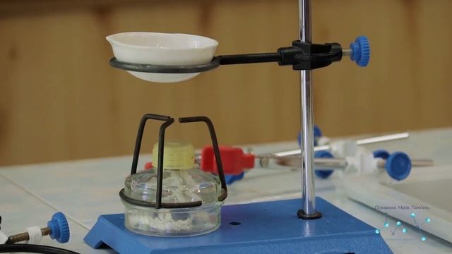 Для чого використовують лабораторний штатив, та як його укомплектовано ? смотреть онлайн