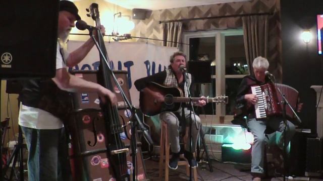 Cobalt Blue. At The Stonemasons Ilminster 12 10 19 смотреть онлайн