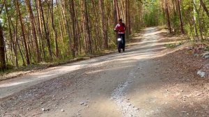 Электросамокат с большими колесами