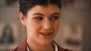 х/ф «Гостья из будущего « 1984г. Девочка из будущего на уроке английского языка.