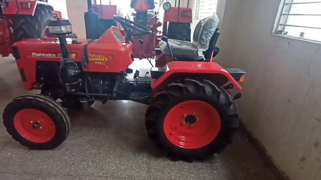 Mahindra 215 Yuvraj Nxt Mini Tractor Hp Price New Model Full Review Specifications смотреть онлайн