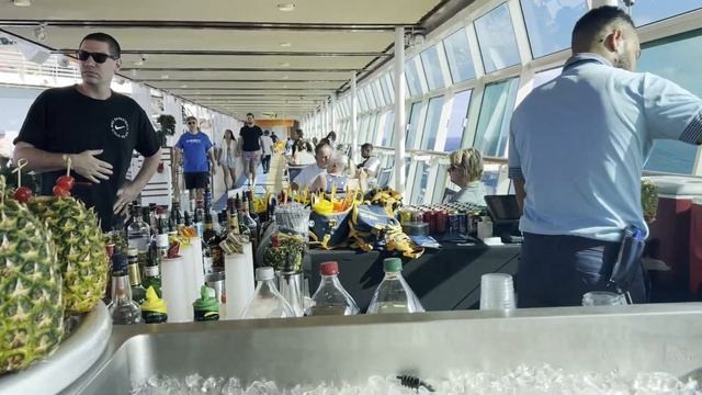 Liberty of the Seas Full Ship Tour 4K смотреть онлайн