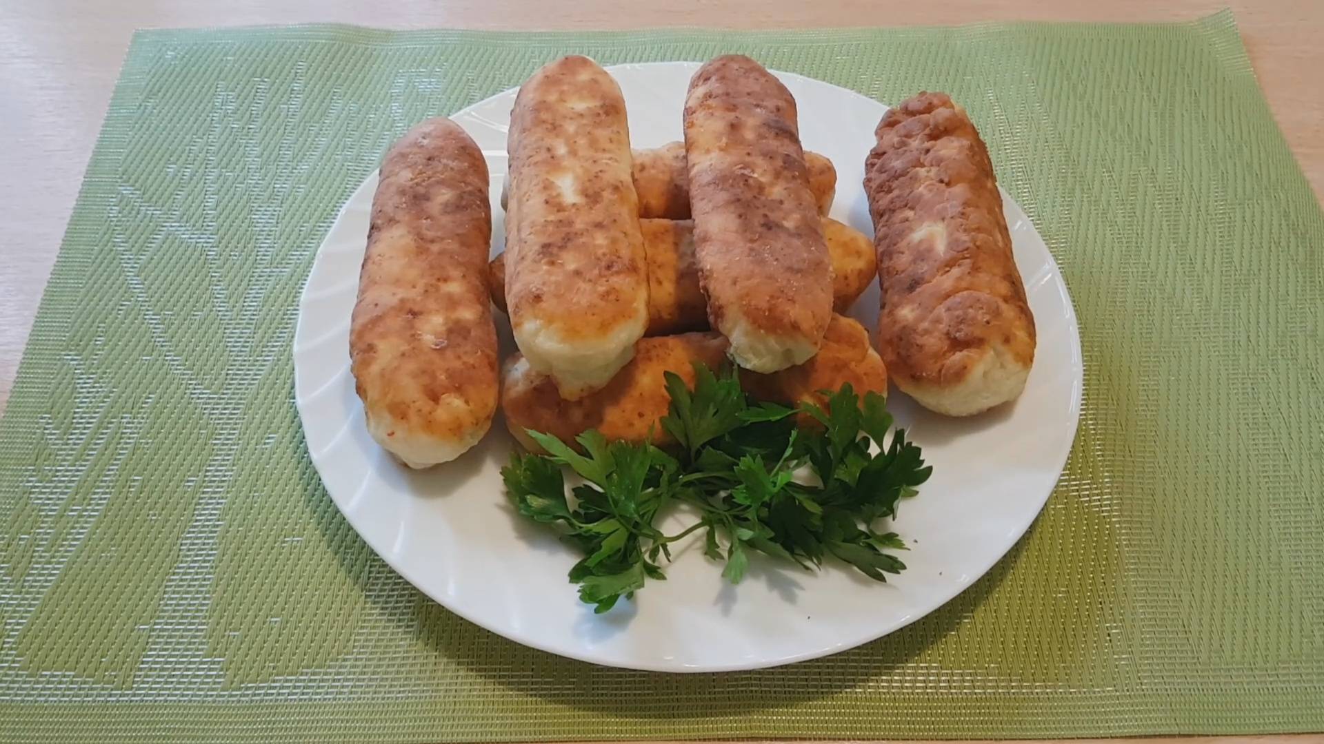 Закуска с начинкой из крабовых палочек и сыра в тесте смотреть онлайн