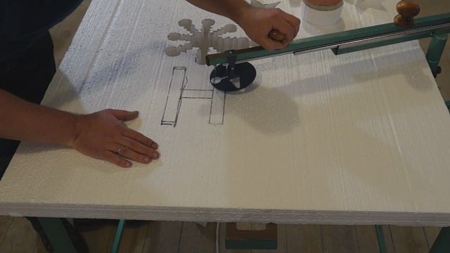 Механический станок для резки пенопласта РИРП-03. смотреть онлайн