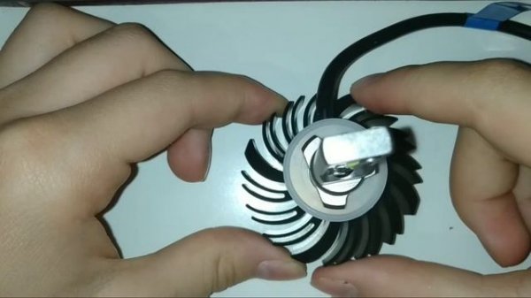 Комплект автомобильных светодиодных ламп H27-6HL NeTuning 880 881 универсальные h27w1 h27w2 птф