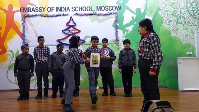 skit on importance of maths #eois#moscow смотреть онлайн