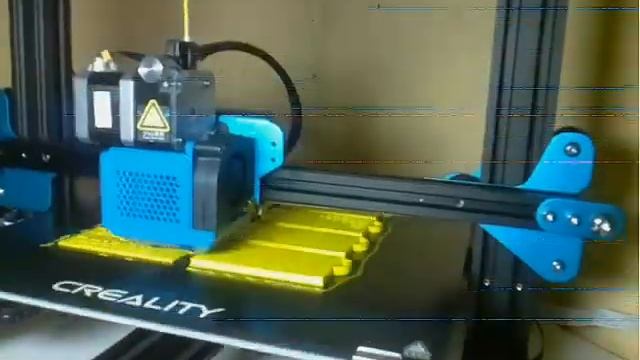 TommyCorporationsClaue-CR-10-V3-PLA_W-custom-42dbc04 | 3D Printed with AstroPrint смотреть онлайн