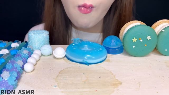 【ASMR】【咀嚼音 】BLUE DESSERTS 青いデザート KOHAKUTO MARSHMALLOW JELLY MUKBANG 먹방 食べる音 EATINGSOUNDS NOTALKING смотреть онлайн