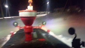 ДТ-75 Тянем фуры из снежного плена.