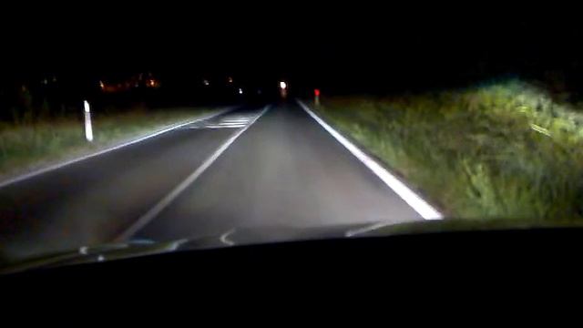 Alfa Romeo Giulietta: Xenon H7 + H1, anabbaglianti a pieno regime смотреть онлайн