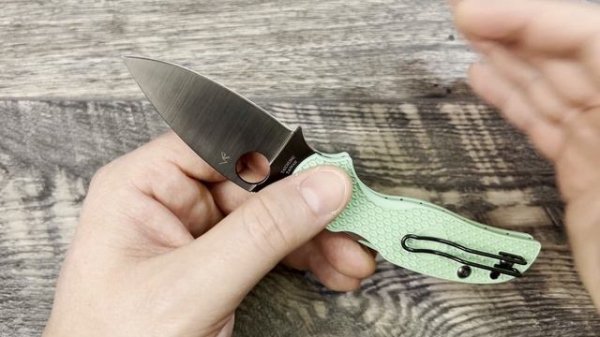 Spyderco Sage 5, an awesome light weight performer