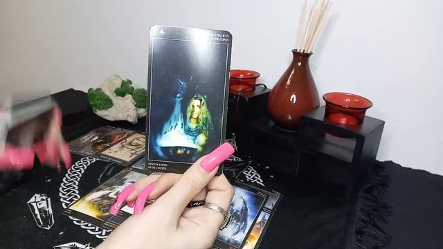 4 Короля (4й вариант): Что у Него в Любви (Личной Жизни)? Его ВОПРОС к Вам, который Мучает Его?! смотреть онлайн