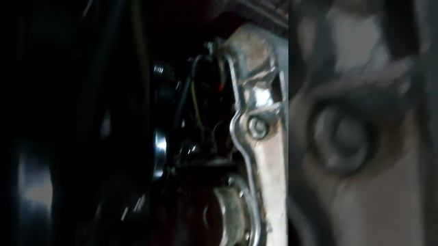 Стучит цепь по вине натежителя смотреть онлайн