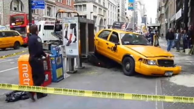 Taxi Crash смотреть онлайн