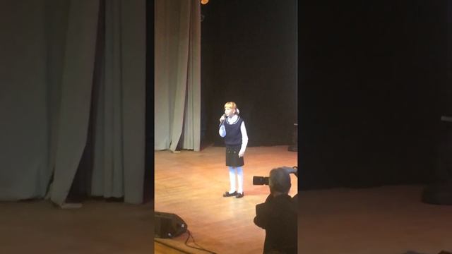 Стихотворение " Москва - Краса" читает Копнева Ульяна 2017 год смотреть онлайн