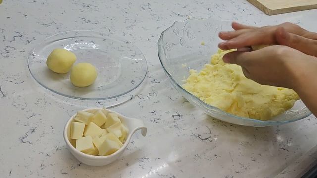 👌Patatesi böyle denediniz mi. Lezzetli, basit. Kaşarlı ÇITIR PATATES topları.#potato#asmr#recipe смотреть онлайн