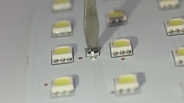 Как менять яркость светодиодной лампы смотреть онлайн