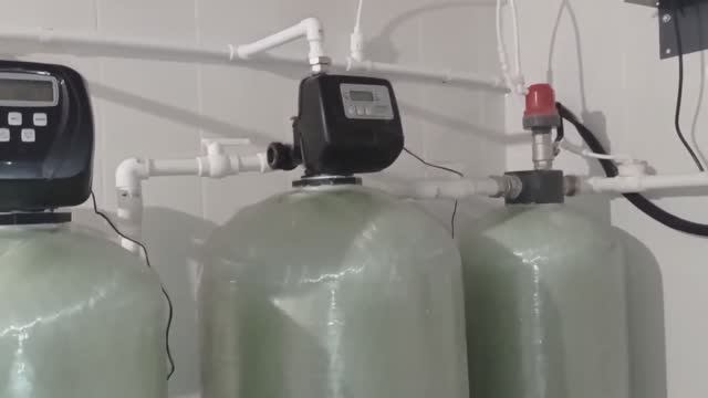 Монтаж комплексной системы очистки воды смотреть онлайн