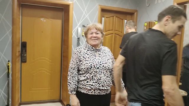 Праздник продолжается 🥳🥳🥳 // у нас жарко 🥵 💃💃💃// смотреть онлайн