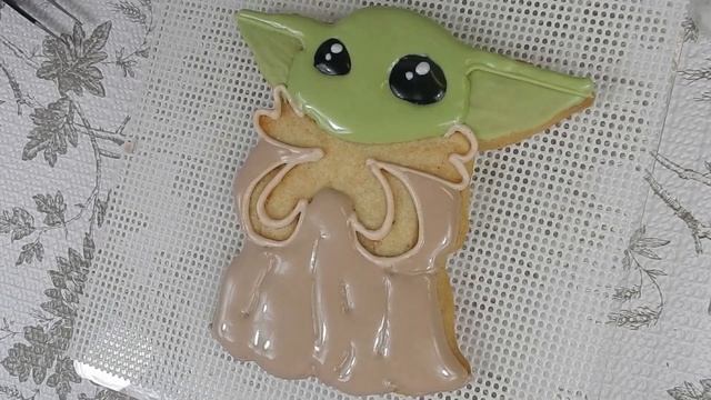 Baby Yoda Cookies (Decorating) Warning ⚠️ Yoda song..Turn volume ⬇️⬇️⬇️ смотреть онлайн
