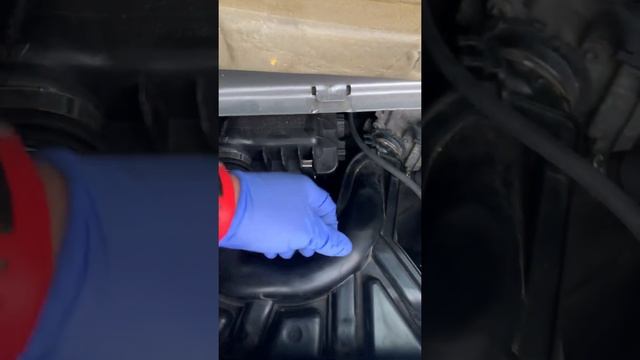 Smart Fortwo 2012 Air intake removal смотреть онлайн