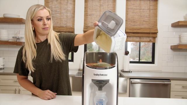 Baby Brezza: Formula Pro - Präziser, konsistenter und hygienischer als die Herstellung von Hand смотреть онлайн
