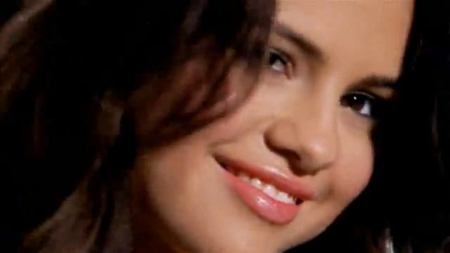 Selena Gomez Nuevo comercial dream out loud. смотреть онлайн