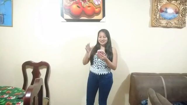 BROMA A MI AMIGO CON LETRA DE CANCIÓN ¡SE DECLARA! смотреть онлайн