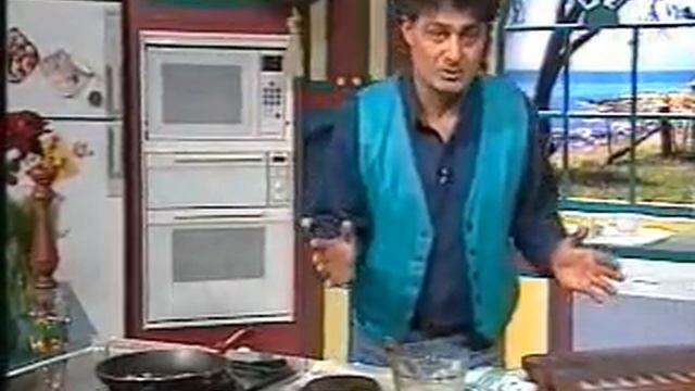 Fluffy Omelette - Cooking Made Simple by Belucci смотреть онлайн