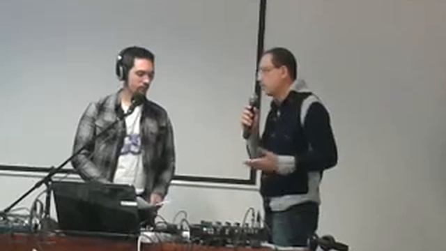 Zona69 en directo,entrevista a Marc Palacios (Modulo Dance.Los40principales) (11/4/2013) смотреть онлайн