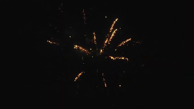 ЗОЛОТАЯ ЛАДЬЯ С110 19 залпов, 1 1 смотреть онлайн