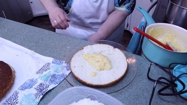 Hawaiian Sunshine Cake смотреть онлайн