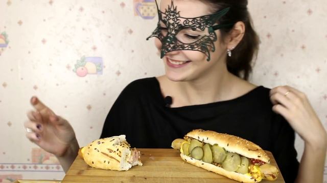 ASMR по-русски Хот-доги/ASMR Mukbang Hot Dogs *EATING SOUNDS* смотреть онлайн