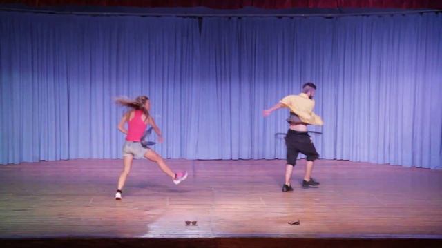 Pappaouta- Coreografía de Juan Ignacio Russo y Julia Barcon смотреть онлайн
