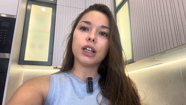 влог: читаю книги, немного будней, мото, море 🤍🌊📚🏍️ смотреть онлайн