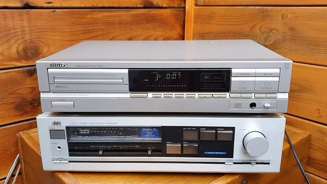 Philips CD614 Compact Disc Player with famous TDA DAC CHIP - Sound Test смотреть онлайн