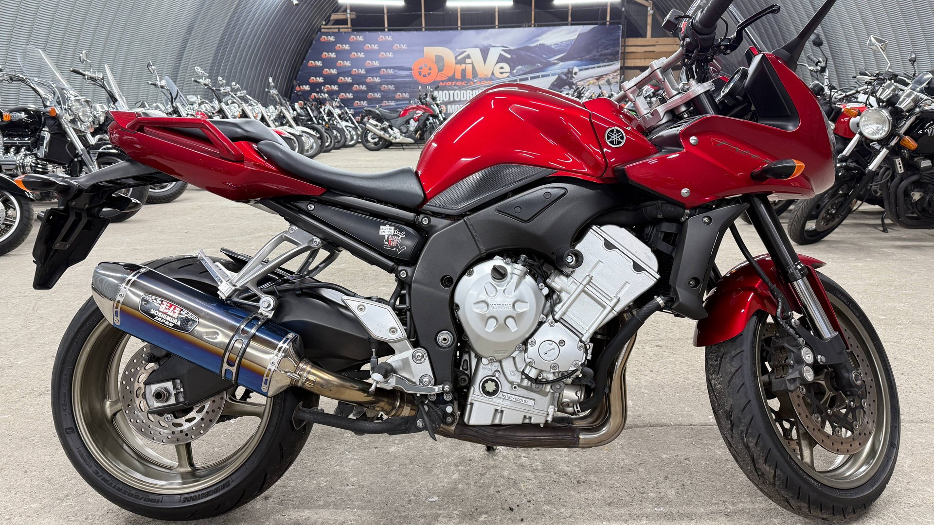 Обзор Yamaha FZ-1S |В НАЛИЧИИ| смотреть онлайн